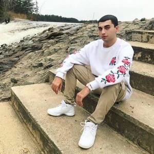 Meet your Posher, Joseph